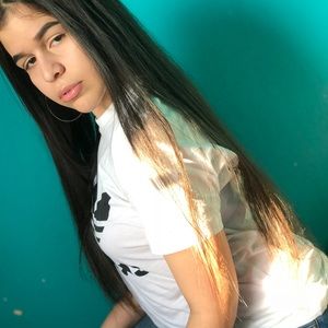 Meet your Posher, Andrea